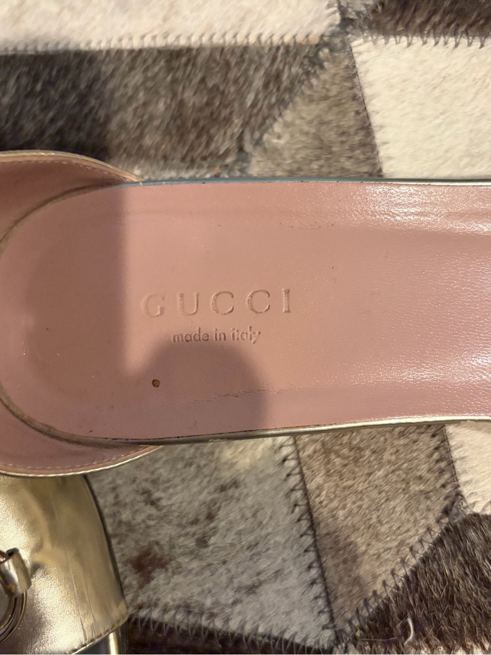 Gucci Metallic Gold Ankle-Strap Leather Sandals 38.5 - Picture 2 of 5